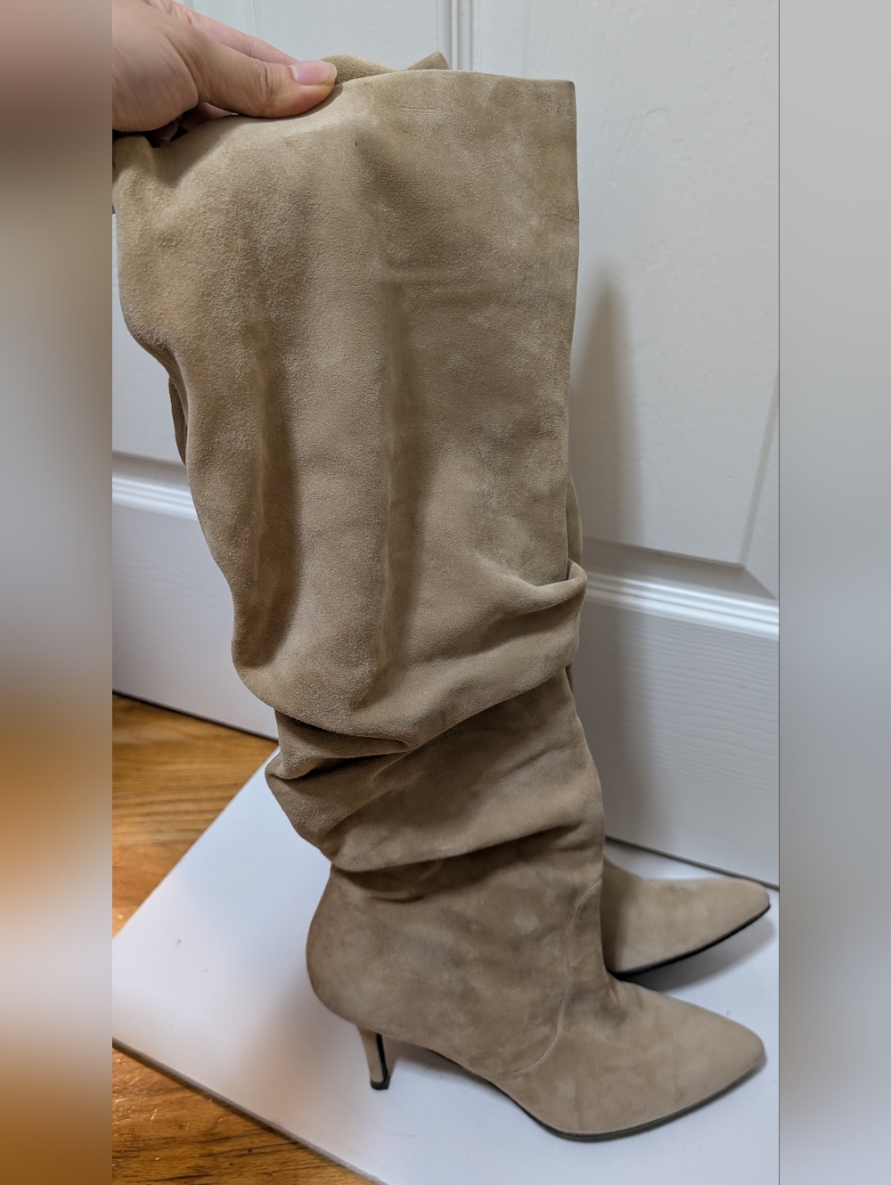Stuart Weitzman Lafayette Tan Slouch Suede Boots Size 9 Tan Brown